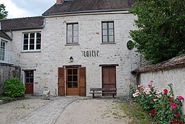 The town hall in Boissy-aux-Cailles