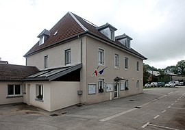 The town hall in Fallerans