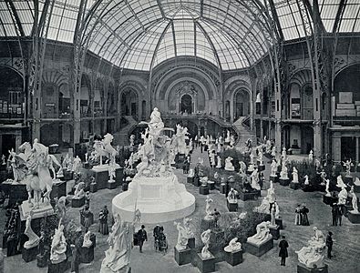 The interior of the Grand Palais was an enormous gallery of sculpture during the 1900 Exposition