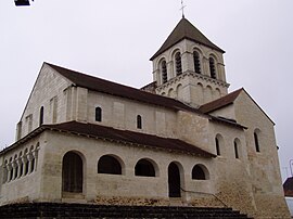 The church of Saint-Sulpice, in Oyré