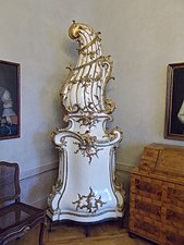 Hungarian tiled faience stove, in the Baroque Rudnyánszky mansion from Budapest (18th century)