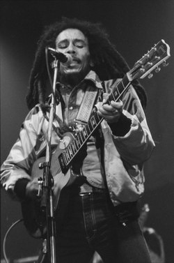 Bob Marley & The Wailing Wailers Zürich Com L29-0351-0006-0007.tif