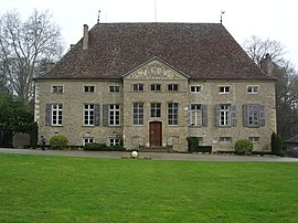 18th-century chateau