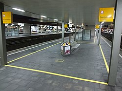 Designated smoking zone at Düsseldorf central railway station