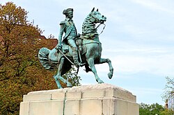 Statue of George Washington in 2013