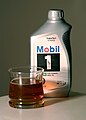 Mobil 1 motor oil