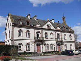 The town hall in Sermersheim