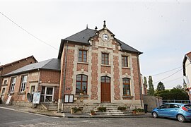 The town hall in Liry