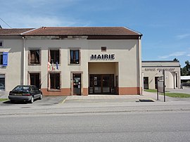The town hall in Merviller
