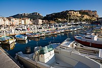 A quay (Port) in Cassis