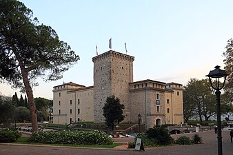 Die Stadtburg Rocca di Riva, 2014