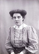 Theresa Garnett (1909)