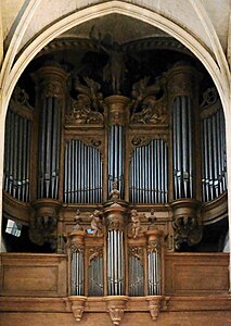 Detail of the organ case and decoration