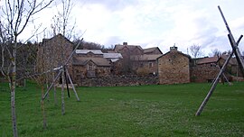 The hamlet of Bécours