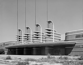 The Pan-Pacific Auditorium in Los Angeles (1935)