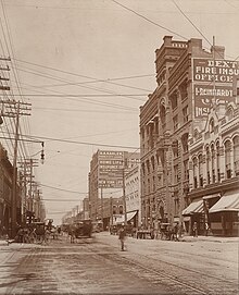 Photo of Main Street in Dallas, c. 1900