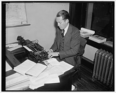 Marquis Childs, correspondent for the St. Louis Post-Dispatch (1937)