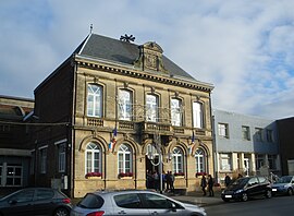 The town hall of Nœux-les-Mines