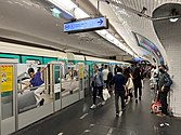 Line 13 platforms with automatic platform gates (closed)