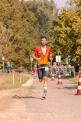 Tom Hohenadl beim Triathlon Ingolstadt 2021