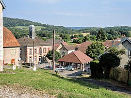 The centre of Brevilliers
