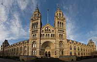 Panoramic view of the Natural History Museum