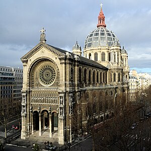 The Church of Saint Augustine (1860–71), by architect Victor Baltard, had a revolutionary iron frame but a classical Neo-Renaissance exterior.