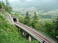 Viadukt und Tunnel zwischen Marling und Töll mit Blick nach Algund-Plars vom Marlinger Waalweg aus