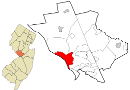 Location of Trenton in Mercer County highlighted in red (right). Inset map: Location of Mercer County in New Jersey highlighted in orange (left).