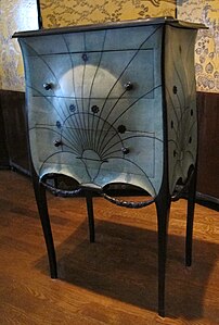 Commode of mahogany, black marble and sharkskin by Paul Iribe (about 1919)