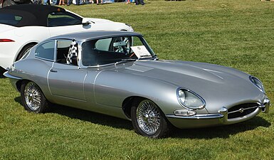Jaguar E-Type (1961-1974)