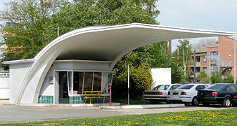 Denkmalgeschützte Tankstelle (1957) in Hannover-Badenstedt des Typ 3 der standardisierten Tankstellen der Firma Caltex