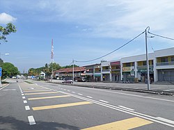 Linggi town centre, on the intersection between State Route N7 and Federal Route 5.