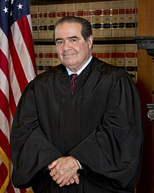 Official portrait of Justice Antonin Scalia.