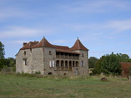 Reveillac House, in Fons