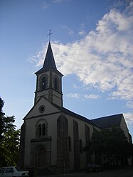 The church in Saint-Léger-des-Vignes