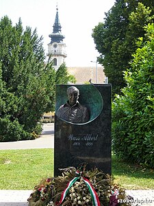 Albert Wass statue in Hódmezővásárhely, Hungary (2010)
