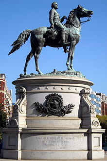 Photograph of the equestrian statue of George Henry Thomas