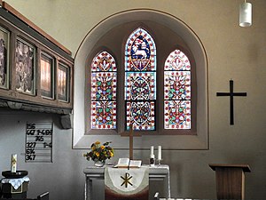 Das dreiteilige Kirchenfenster