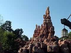 Frontierland (Big Thunder Mountain Railroad in 2008)