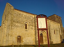 The church in Saint-Mandé-sur-Brédoire