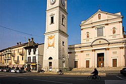Piazza Dante with the church of San Michele and bell-tower.