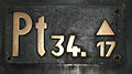 Gattungszeichen an einer Dampflok der Baureihe 74