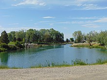 An image of Salem Lake, known as Salem Pond.