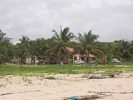 Settlement of Yalimapo as seen from the beach of Plage des Hattes