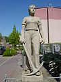 Skulptur „Trümmerfrau“