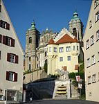 Stammburg und spätere Abtei Weingarten, Grablege und Hauskloster der schwäbischen Welfen