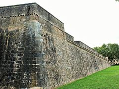 Strong north-eastern curtain wall