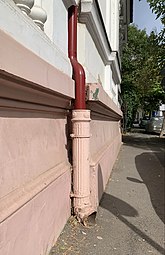 Replacements - Pipe of Strada Popa Soare no. 39, Bucharest. While the lower solid cast iron part of the pipe is still there, the upper one was replaced with something a questionable quality