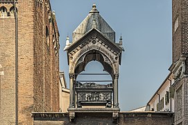 Grabmal des Guglielmo von Castelbarco bei der Basilika Sant’Anastasia in Verona